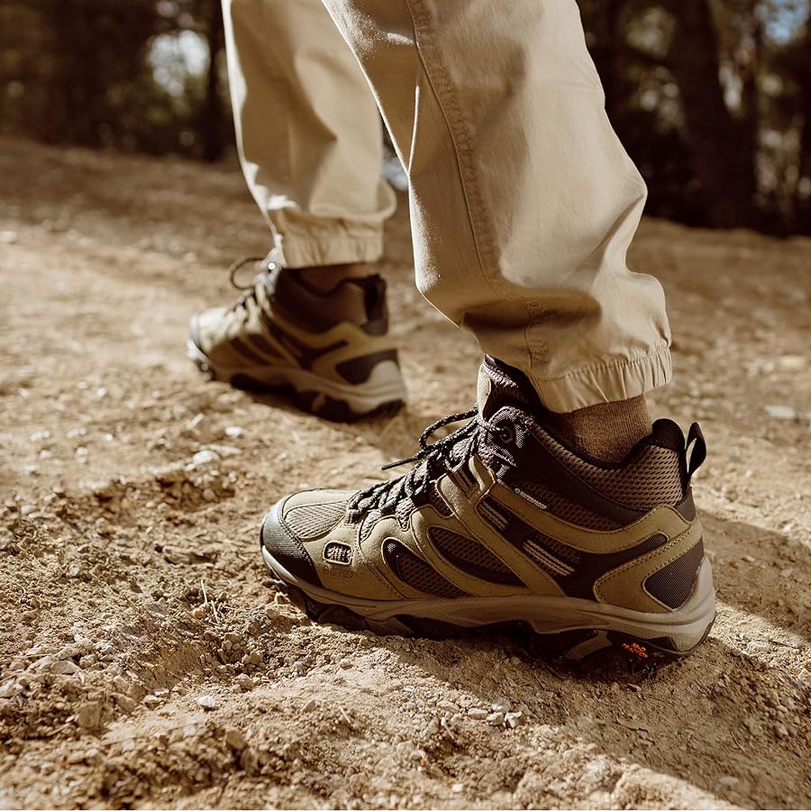 Hiking shoes waterproof