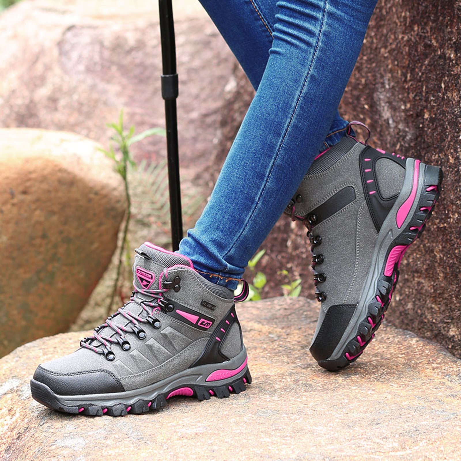 Hiking shoes waterproof