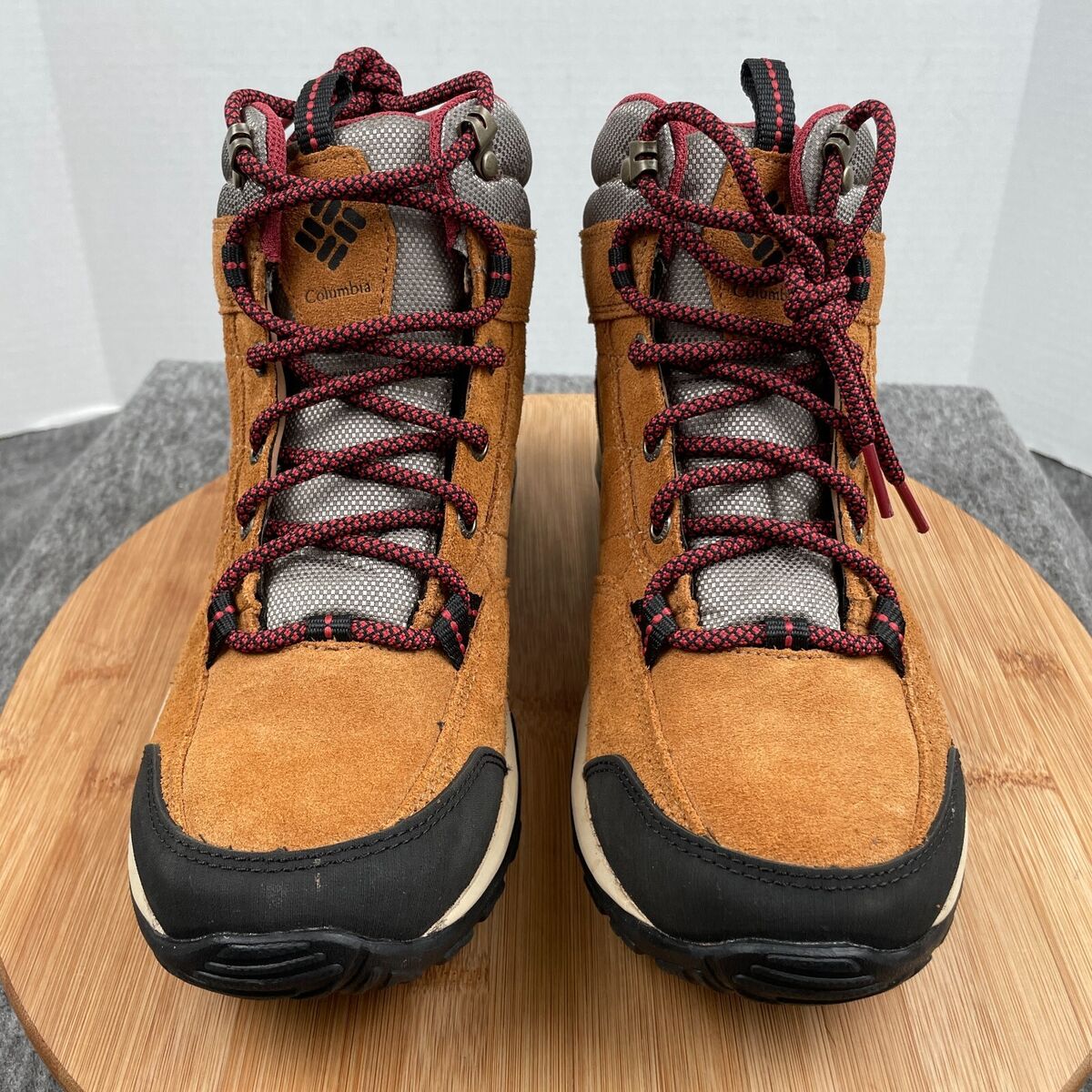 Columbia hiking shoe