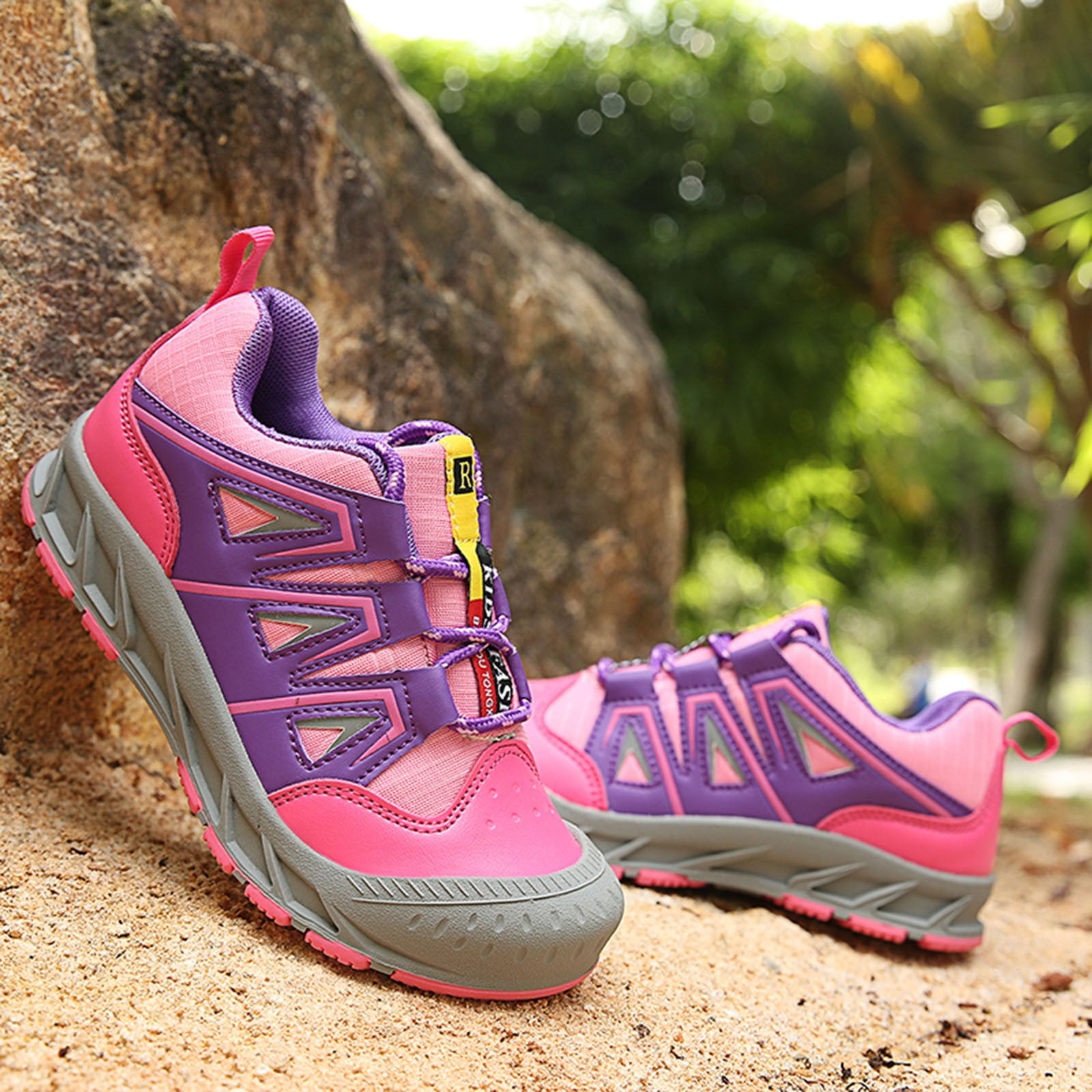 Girls hiking shoes